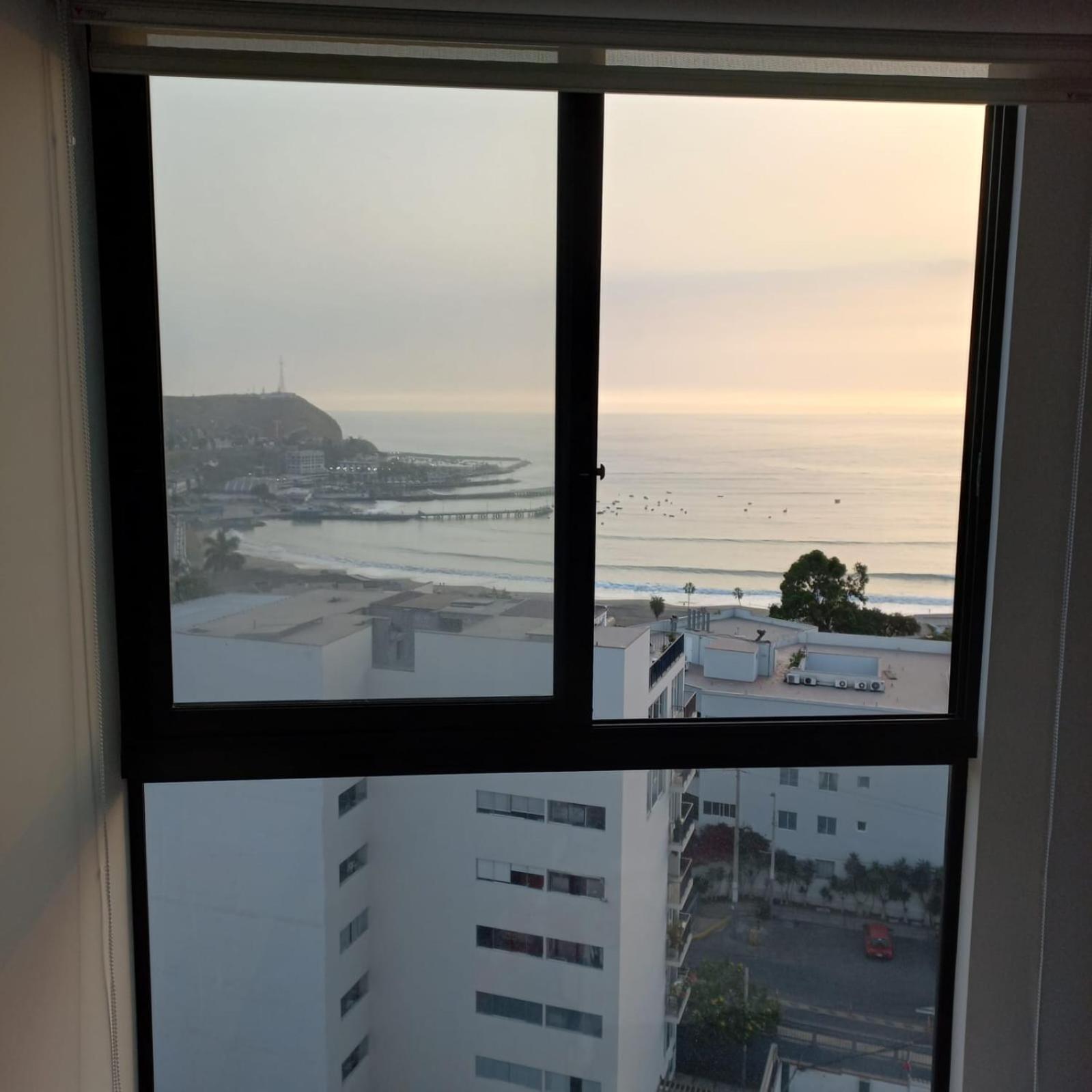 Con Increible Vista Al Mar Apartment Lima